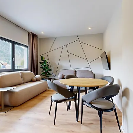 Here Living * 티어제