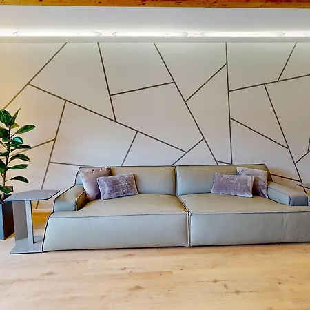 아파트 Here Living 티어제